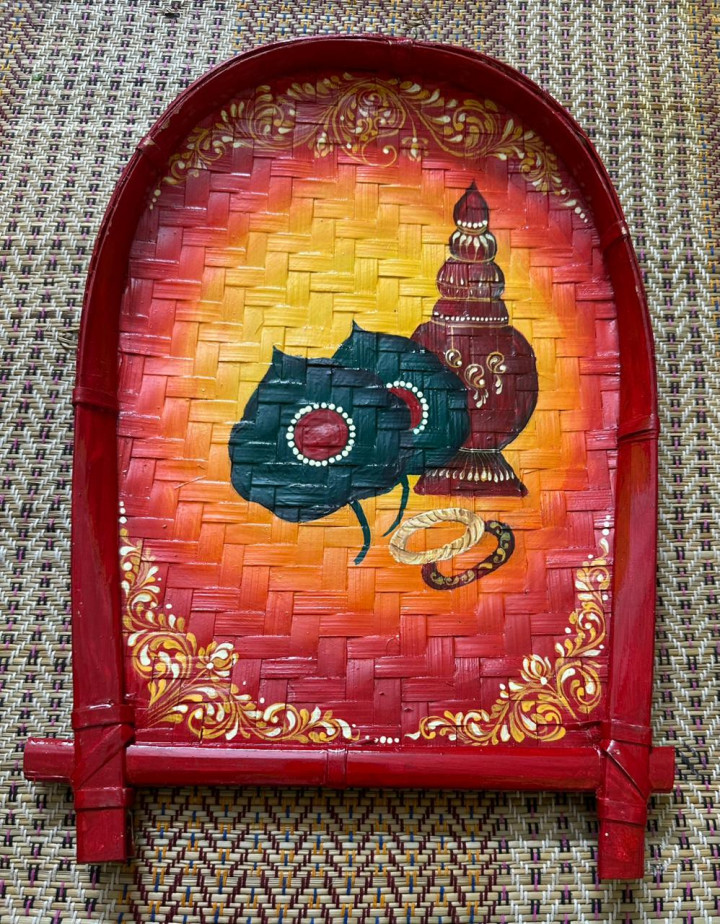 Medium size handmade weeding kulo
