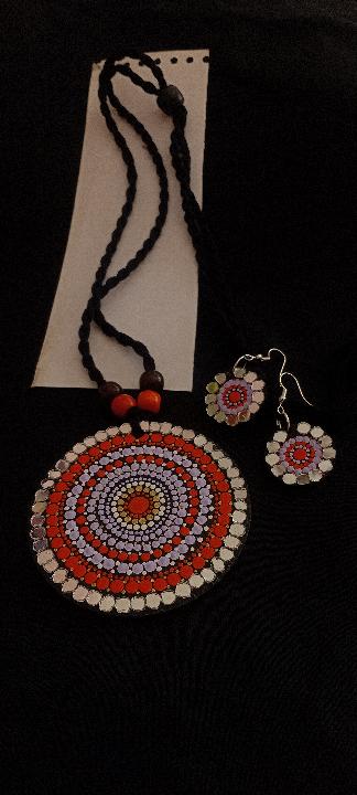 Necklace With earrings 